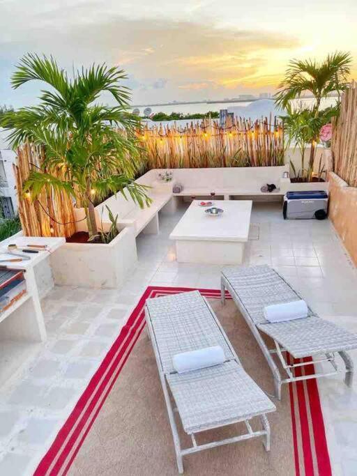 Rooftop Penthouse 3 Bedrooms, Sleeps 8! Cancun Exterior photo